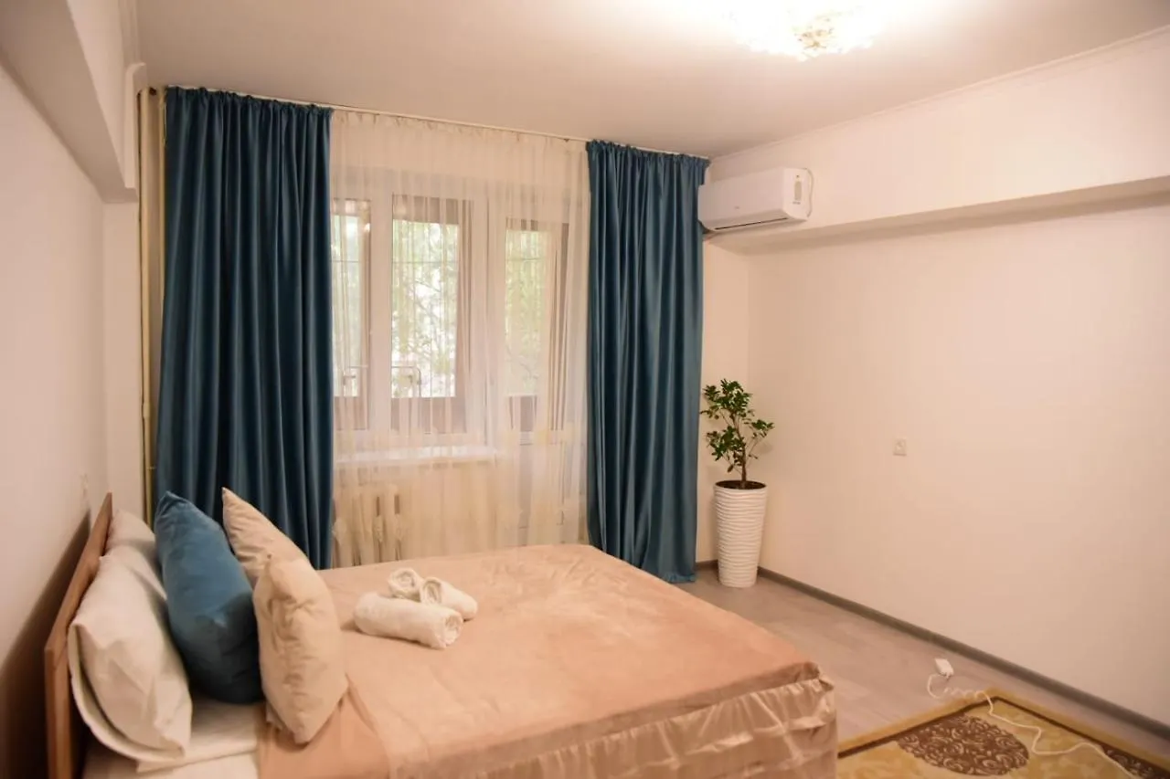 Zhetisu Apartment Almaty 0*,
